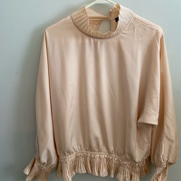 Strut and Bolt Blouse- Large - Picture 2 of 4